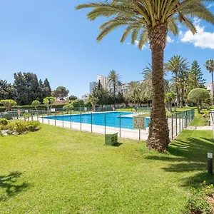 797 Rentals- Espectacular Piso Con Vista Al Mar Y Al Puerto Apartamento Benalmádena